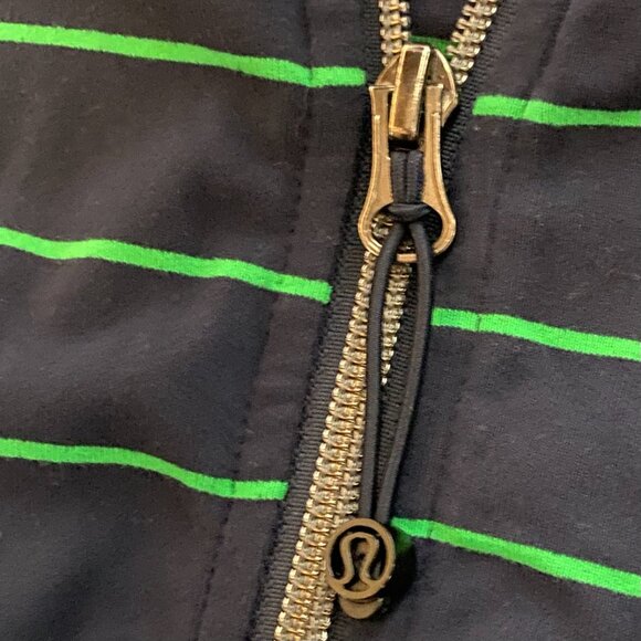 (2) Lulu Lemon Asana jacket and tweed top size 6 women's excellent condition - Picture 5 of 12